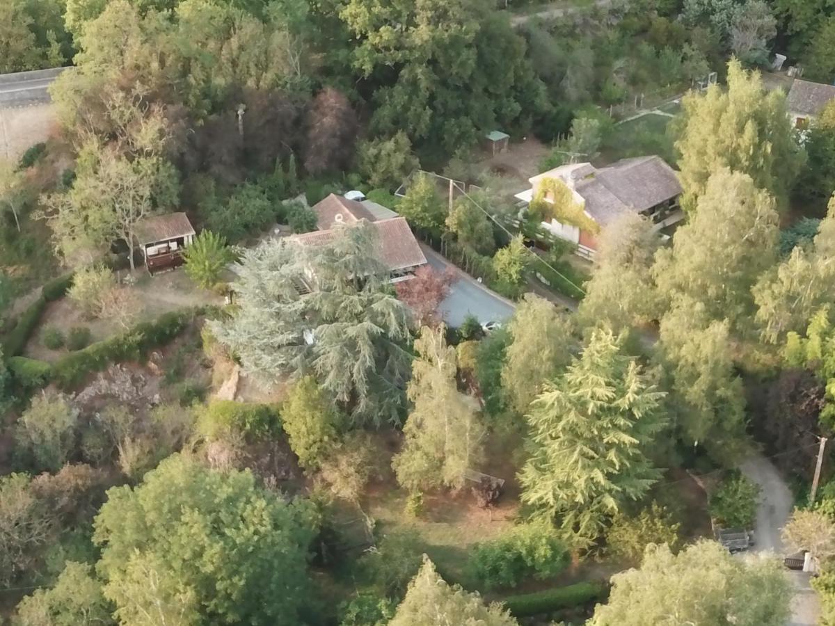The Petite Chalet Chambre D'Hotes L'Isle-Jourdain  Εξωτερικό φωτογραφία